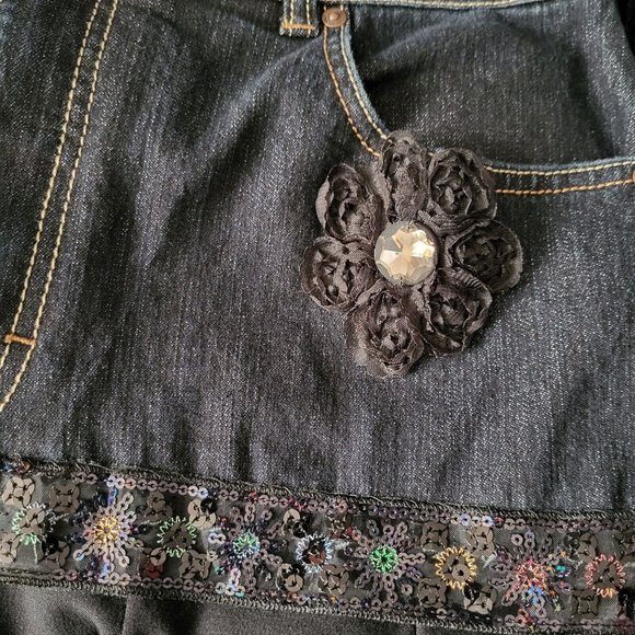 Upcycled Midi Skirt Size 10 Black Lace Panel Embellished Flower Hippie - Picture 3 of 9